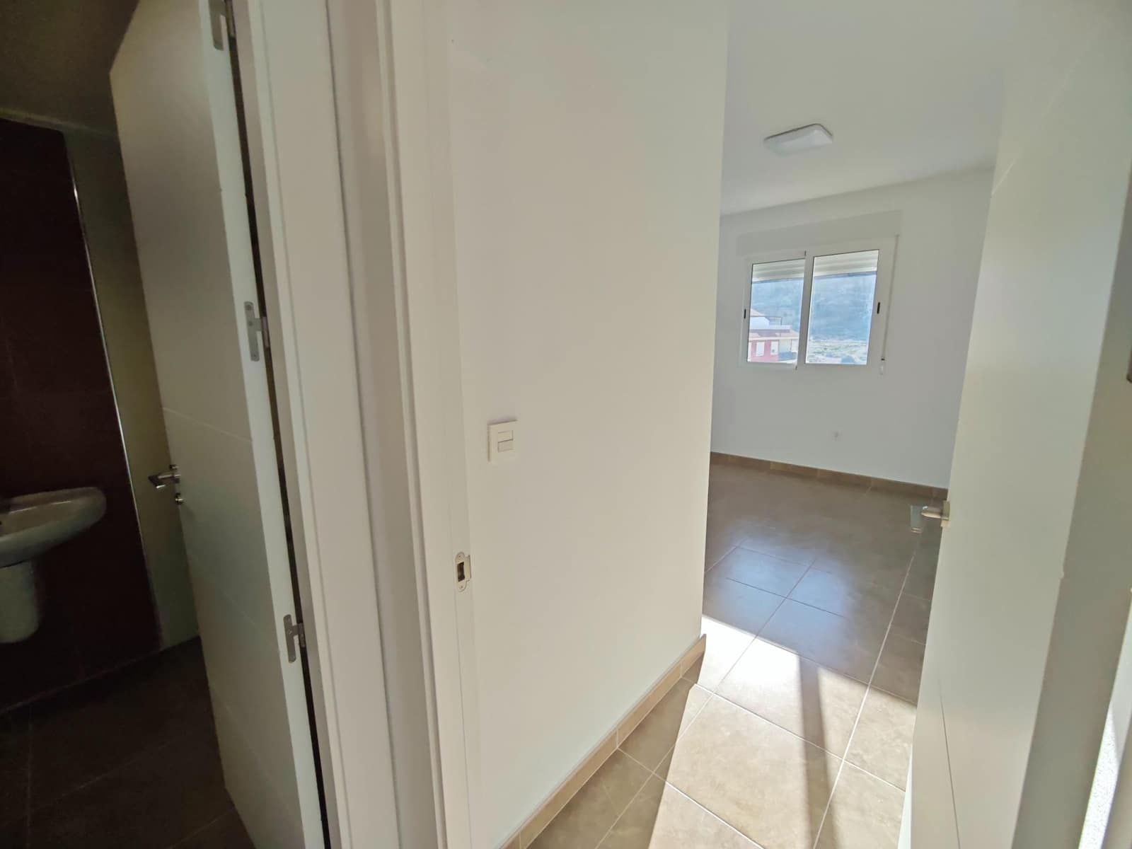 3 bedroom Flat for sale in Los Ramos with garage - € 124,999 (Ref: 9185386)