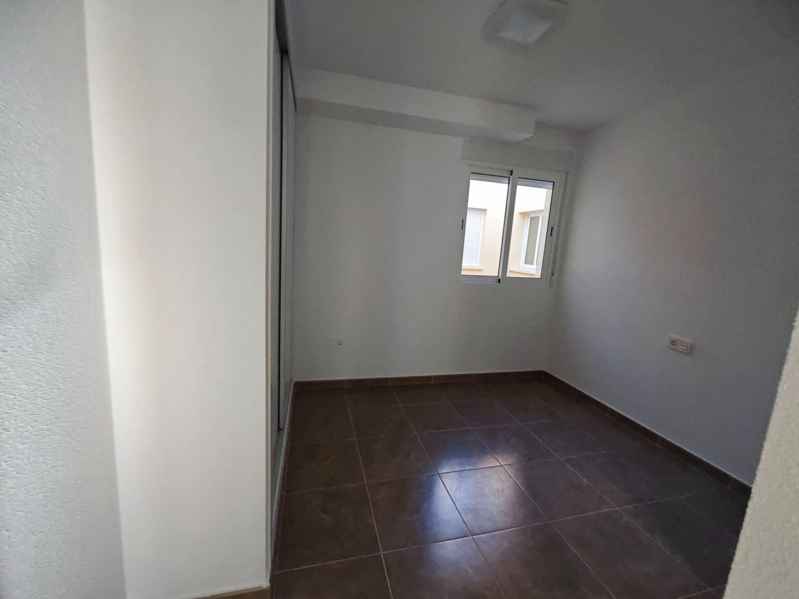 3 bedroom Flat for sale in Los Ramos with garage - € 124,999 (Ref: 9185386)