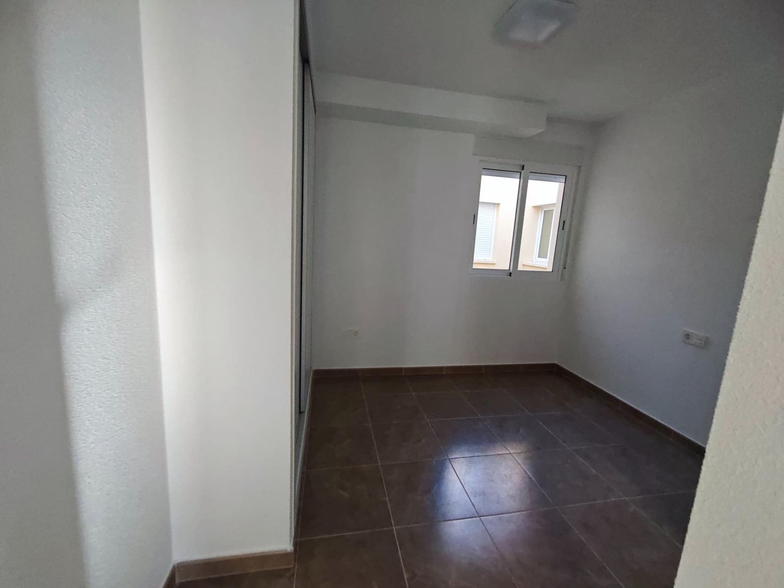 3 bedroom Flat for sale in Los Ramos with garage - € 124,999 (Ref: 9185386)