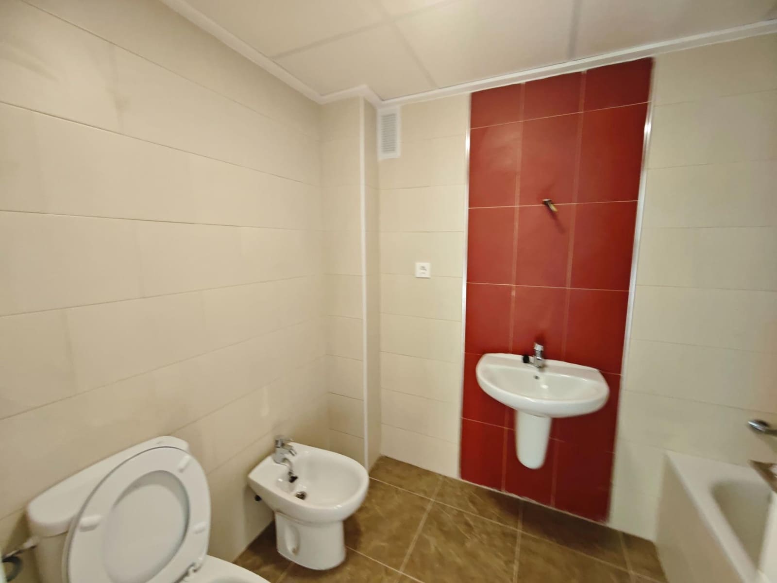 3 bedroom Flat for sale in Los Ramos with garage - € 124,999 (Ref: 9185386)