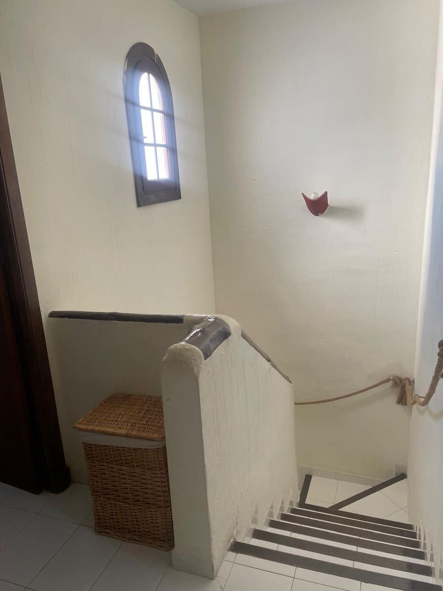 3 quarto Apartamento de Praia para venda em La Manga del Mar Menor com piscina - 170 000 € (Ref: 9204499)