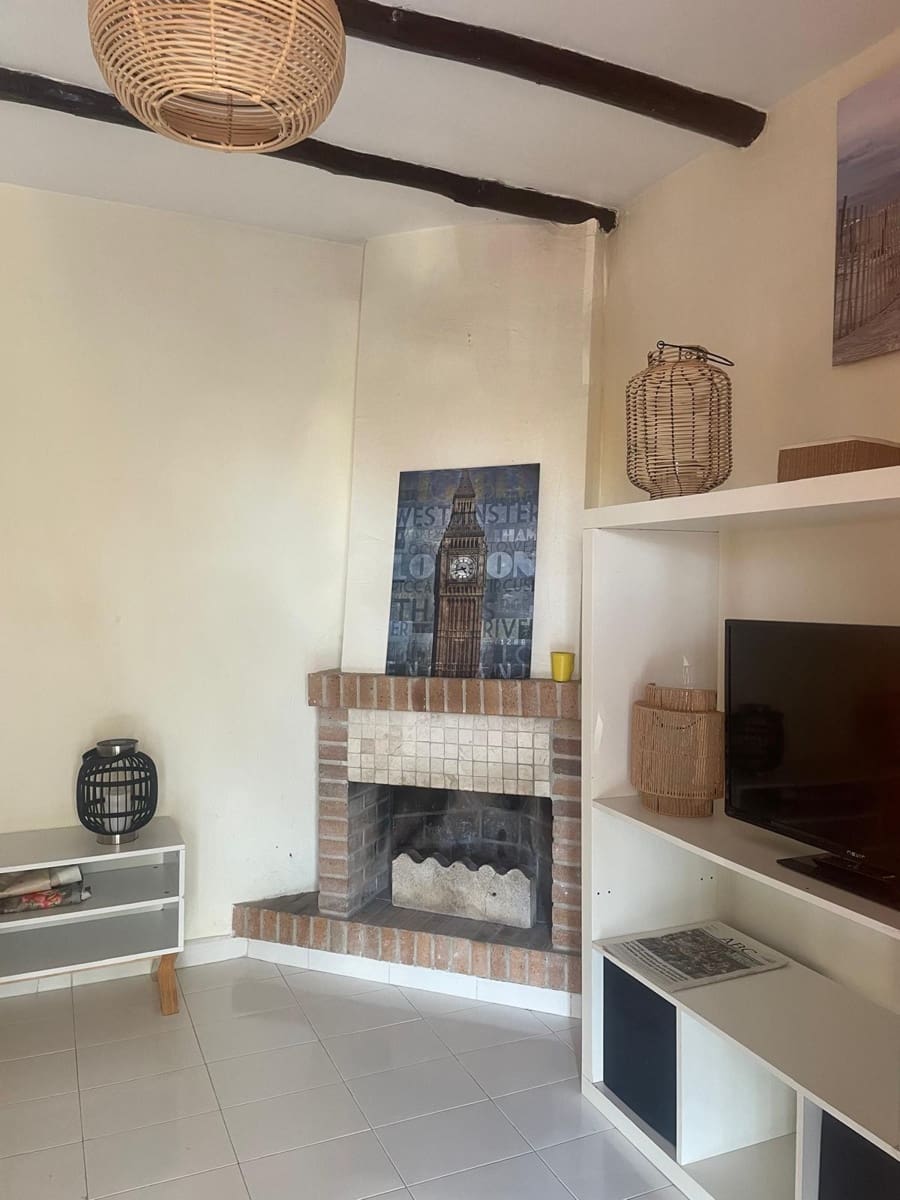 3 quarto Apartamento de Praia para venda em La Manga del Mar Menor com piscina - 170 000 € (Ref: 9204499)