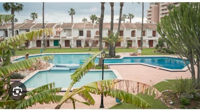 3 quarto Apartamento de Praia para venda em La Manga del Mar Menor com piscina - 170 000 € (Ref: 9204499)