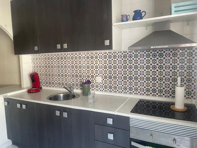 3 quarto Apartamento de Praia para venda em La Manga del Mar Menor com piscina - 170 000 € (Ref: 9204499)