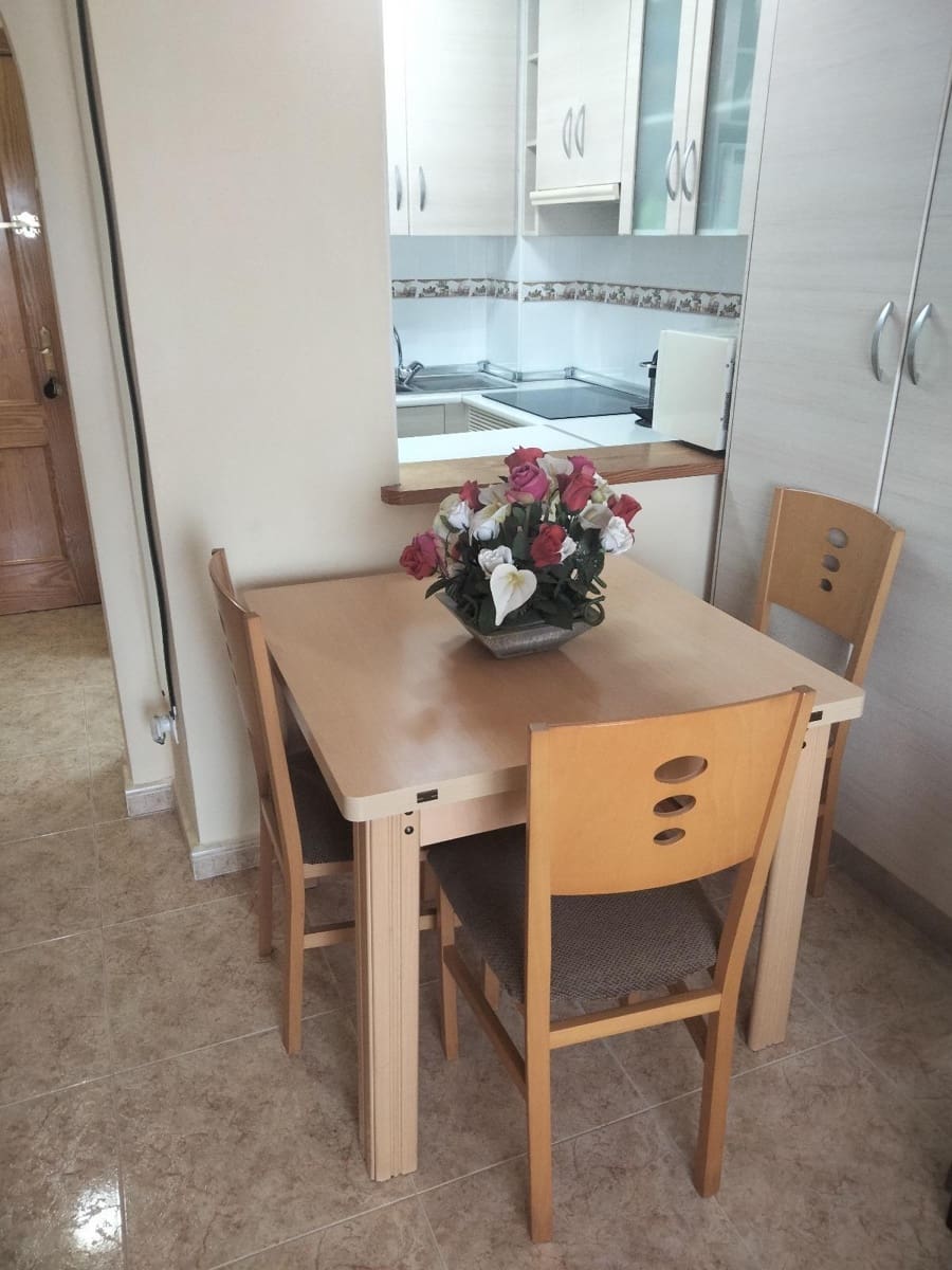 1 quarto Apartamento para venda em Playa Honda com piscina - 117 000 € (Ref: 9206816)