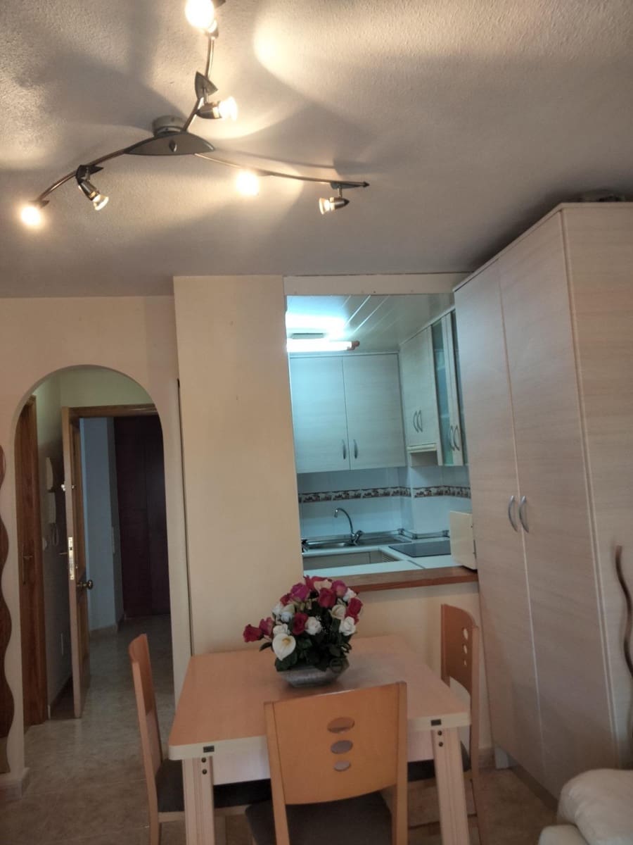 1 quarto Apartamento para venda em Playa Honda com piscina - 117 000 € (Ref: 9206816)