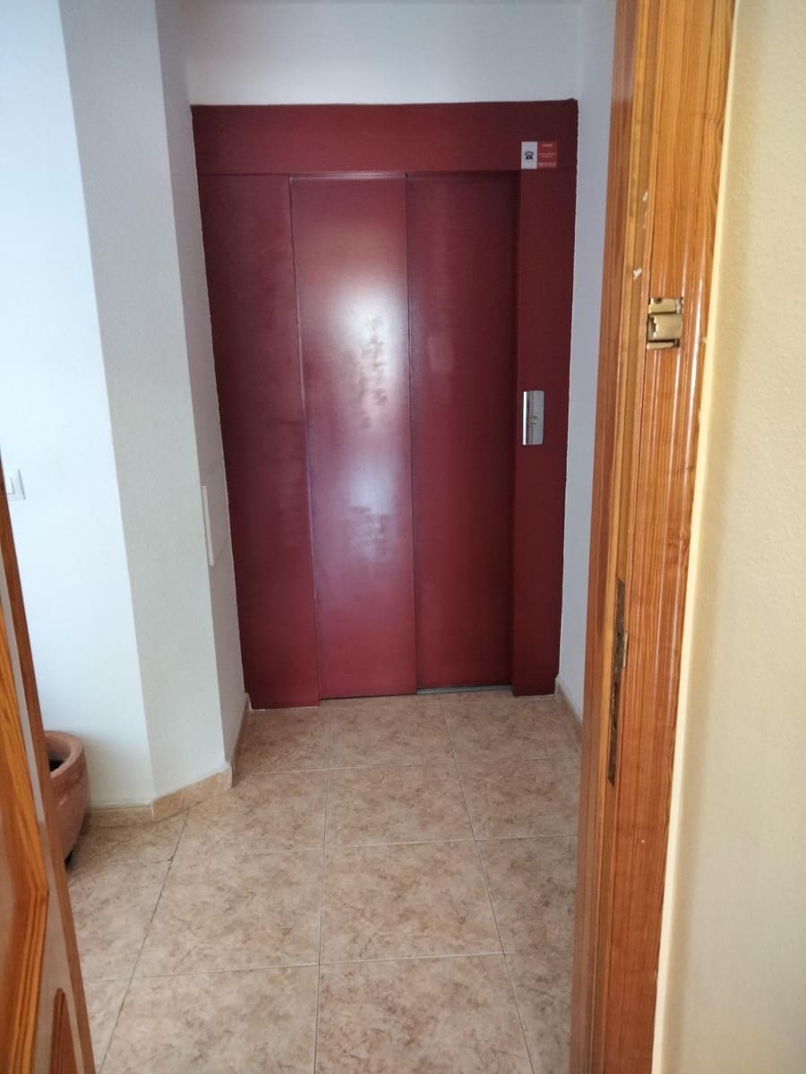1 quarto Apartamento para venda em Playa Honda com piscina - 117 000 € (Ref: 9206816)
