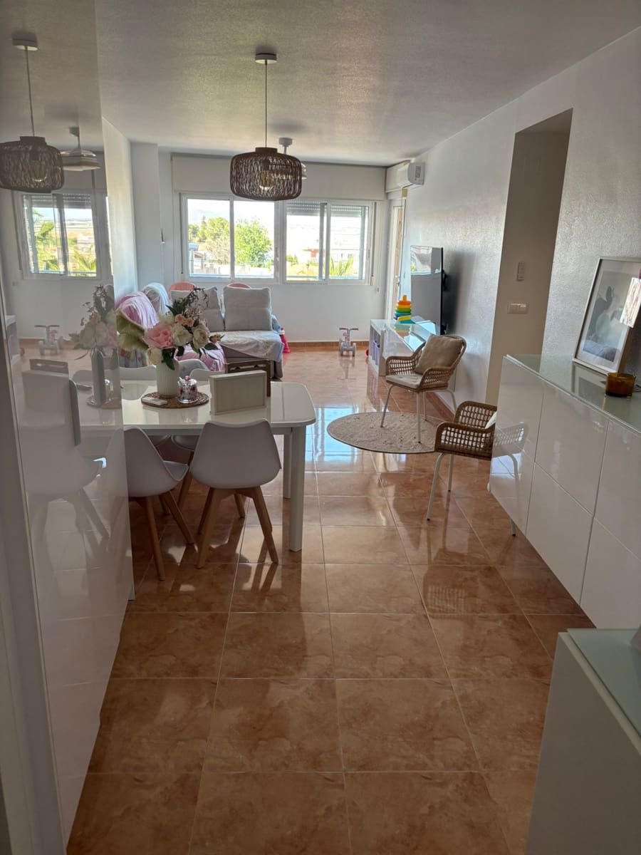 3 chambre Appartement à vendre à Los Martinez del Puerto avec garage - 130 000 € (Ref: 9227041)