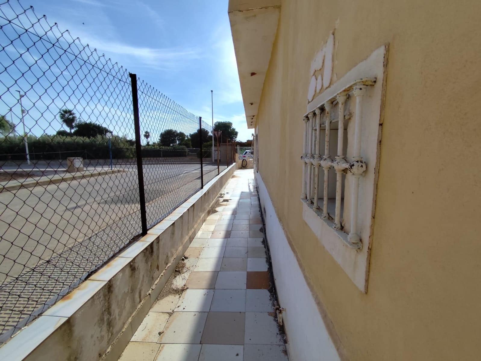3 quarto Moradia para venda em Los Alcazares com garagem - 250 000 € (Ref: 9294573)