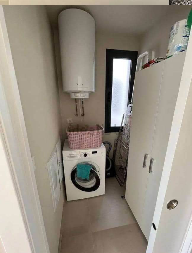 2 soveværelse Lejlighed til salg i Islas Menores med swimmingpool garage - € 289.000 (Ref: 9341218)