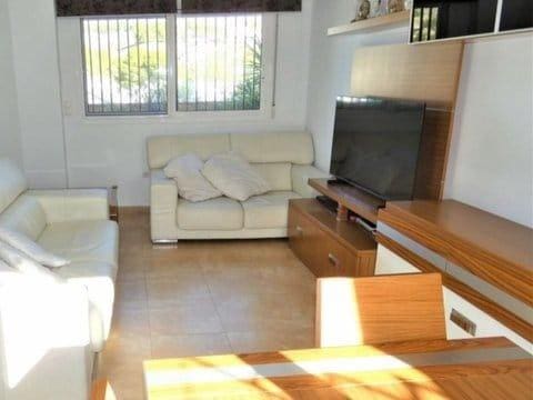 6 slaapkamer Villa te koop in Alguazas met garage - € 209.000 (Ref: 9375447)