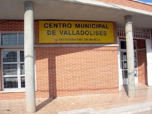 Casa de 5 habitaciones en Valladolises, Murcia ciudad en venta con garaje - 195.000 € (Ref: 9465778)