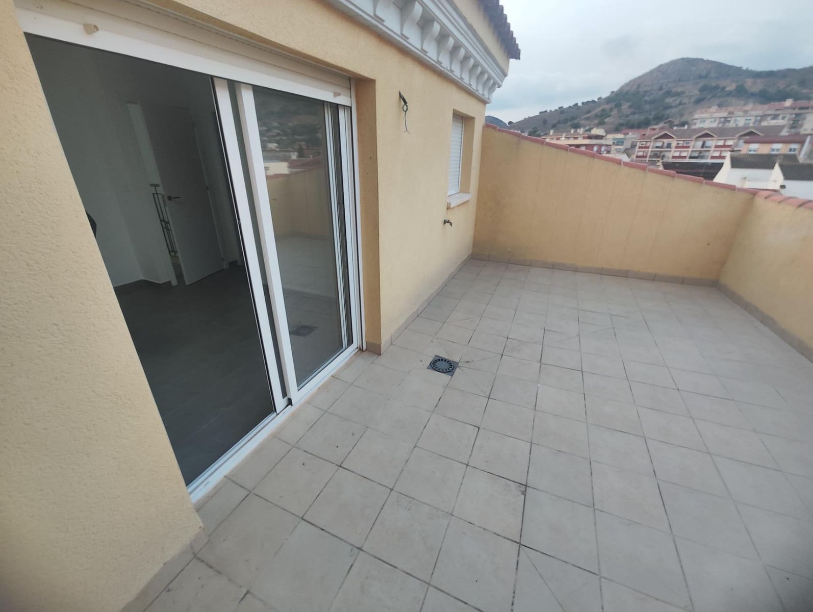 Ático de 2 habitaciones en Los Ramos en venta con garaje - 145.000 € (Ref: 9465779)