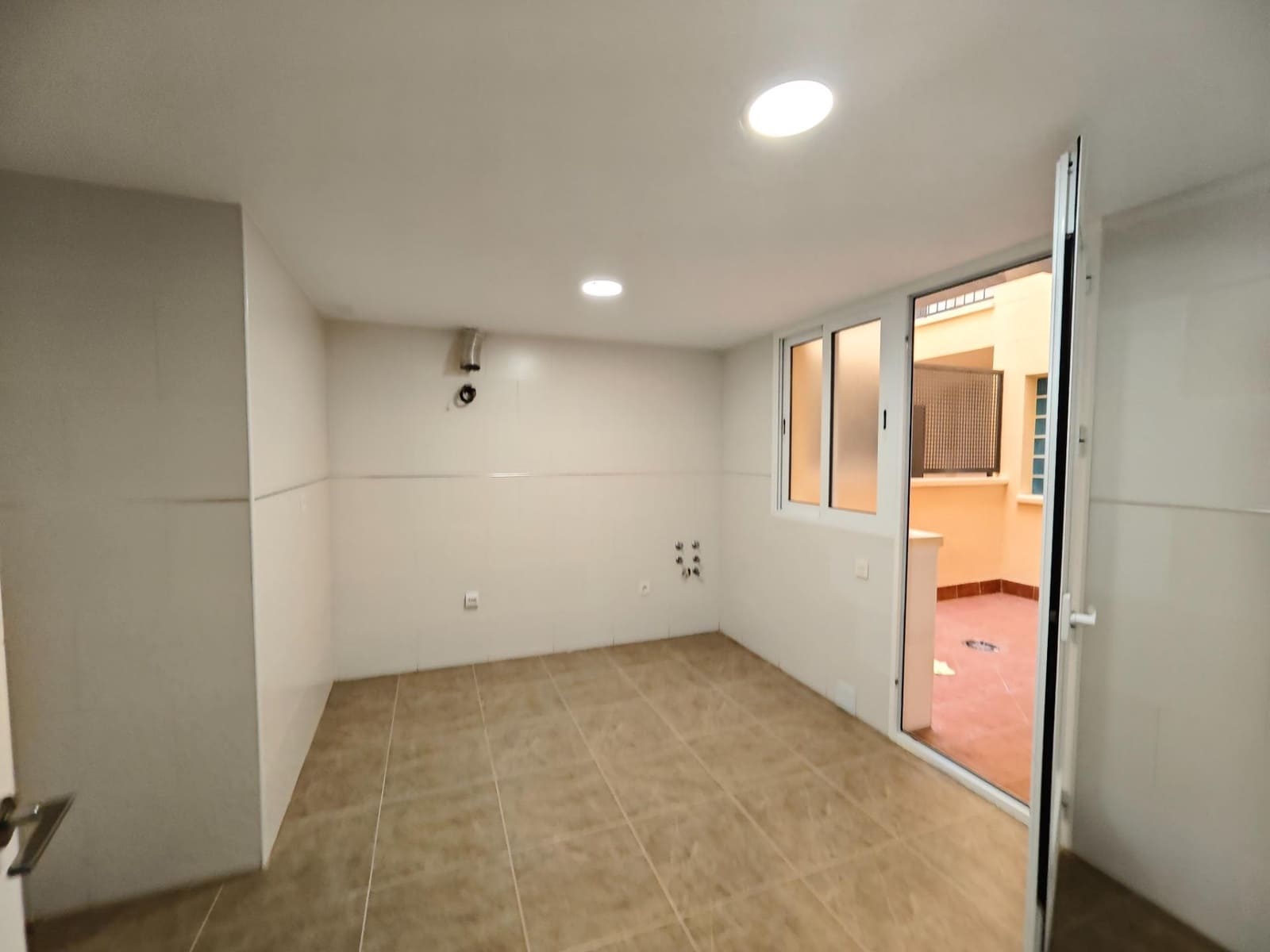 Ático de 2 habitaciones en Los Ramos en venta con garaje - 145.000 € (Ref: 9465779)