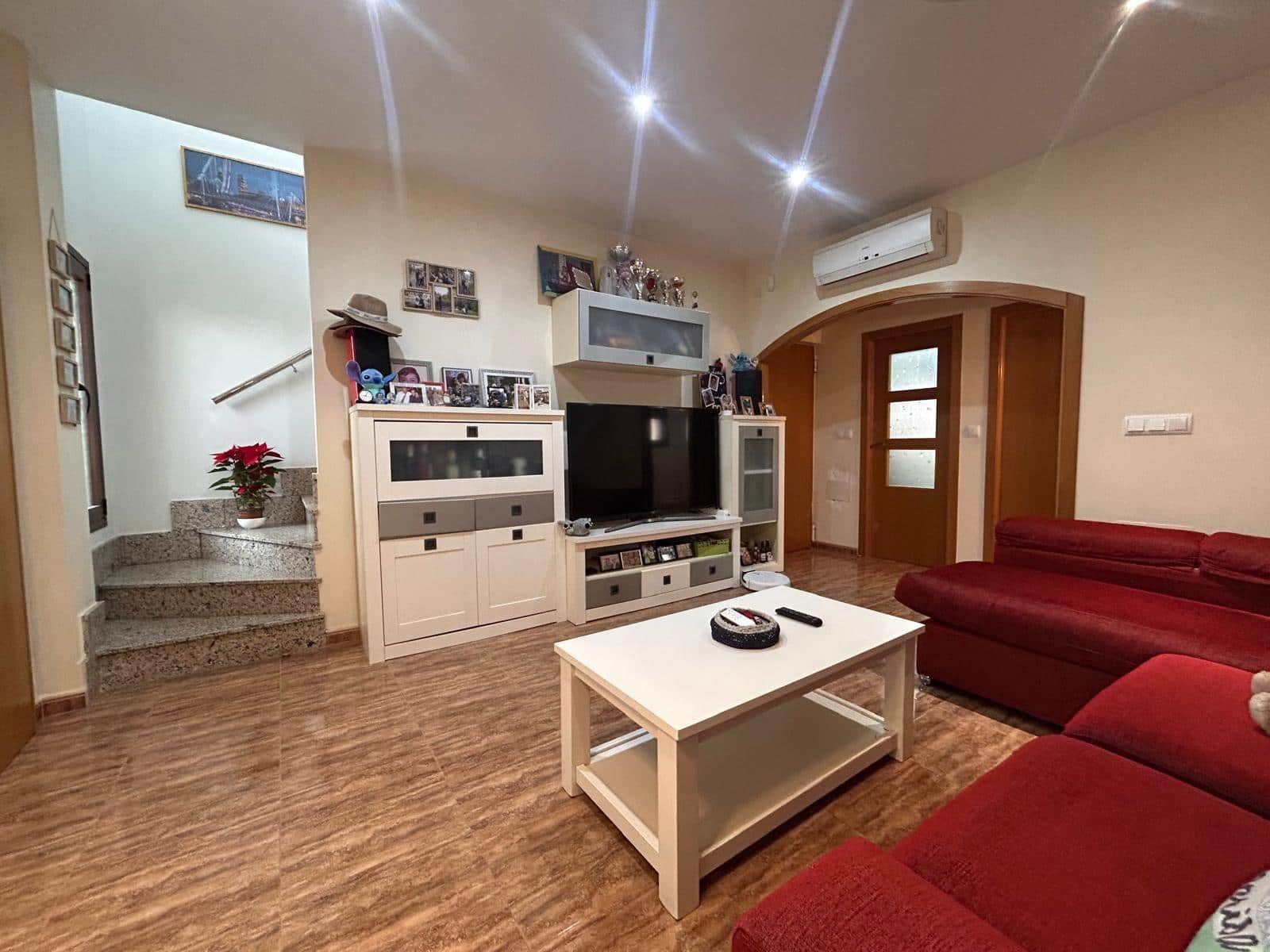 3 bedroom Townhouse for sale in Los Alcazares with garage - € 290,000 (Ref: 9465966)