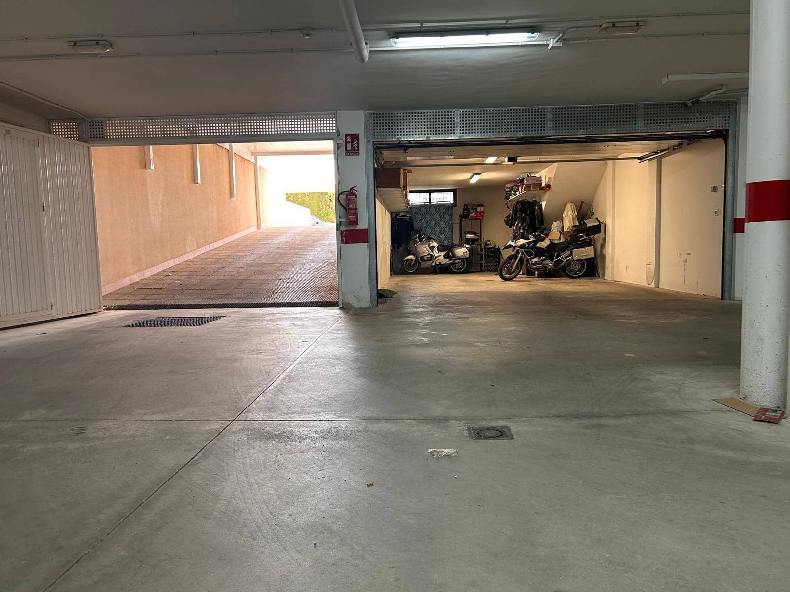 3 bedroom Townhouse for sale in Los Alcazares with garage - € 290,000 (Ref: 9465966)