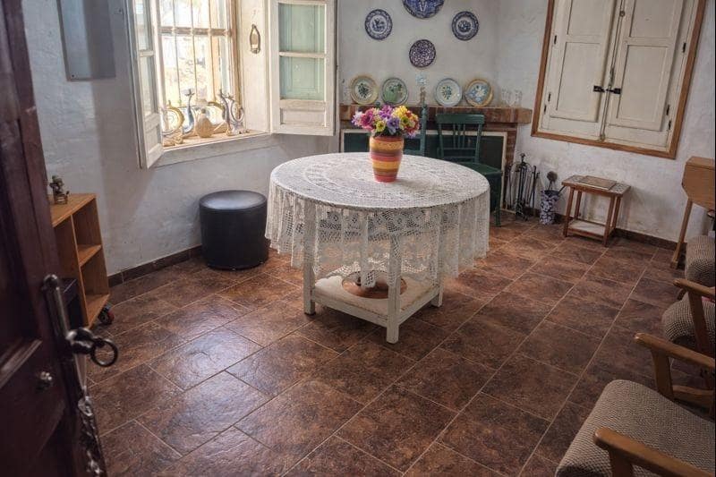 5 soverom Hus til salgs i Valladolises med garasje - € 195 000 (Ref: 9497209)