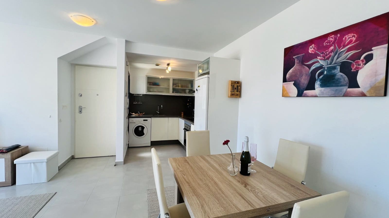 2 bedroom Flat for sale in Alicante / Alacant city with garage - € 255,000 (Ref: 9508896)