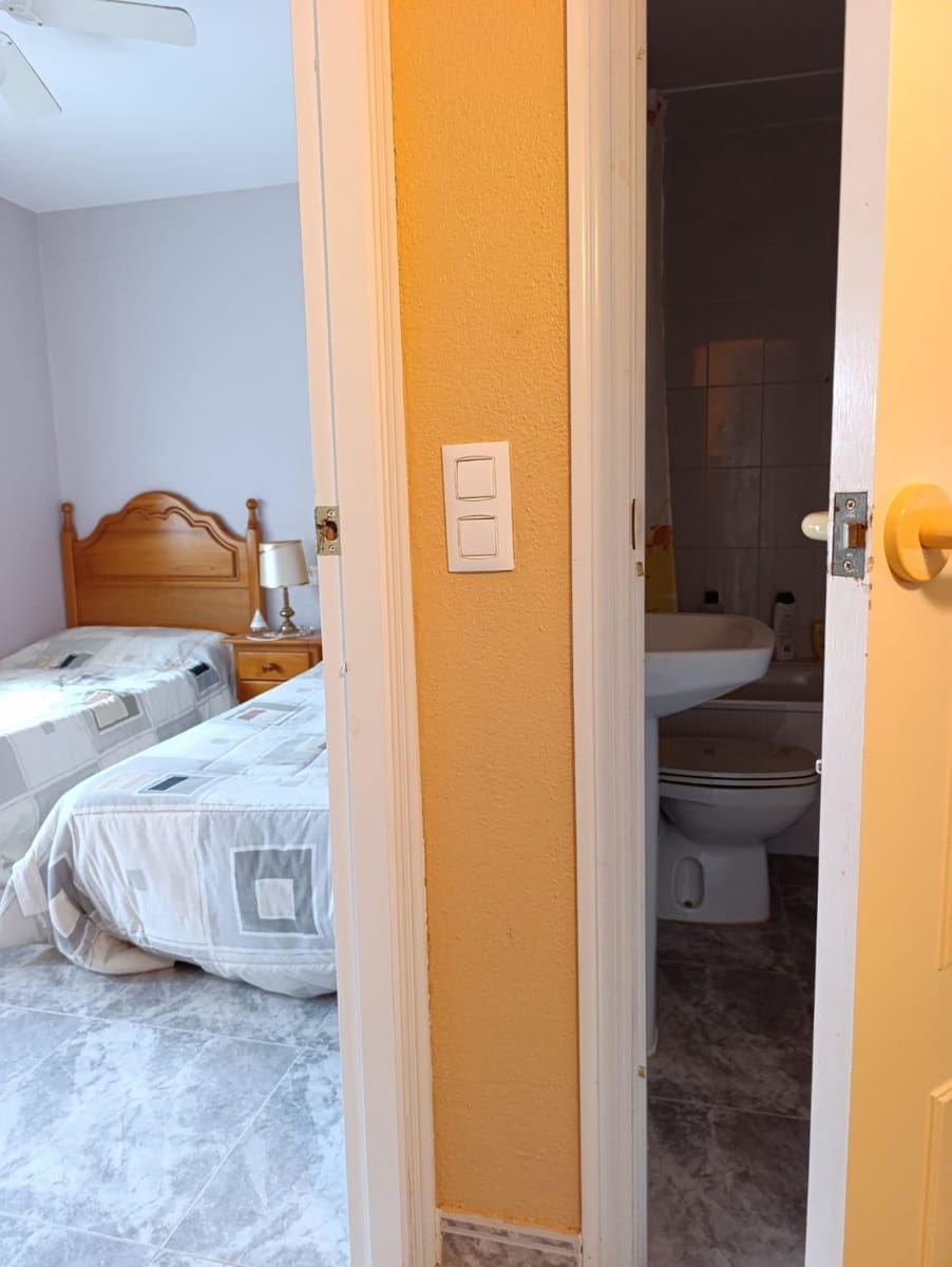 Apartamento de 3 habitaciones en Los Alcázares en venta - 150.000 € (Ref: 9524309)