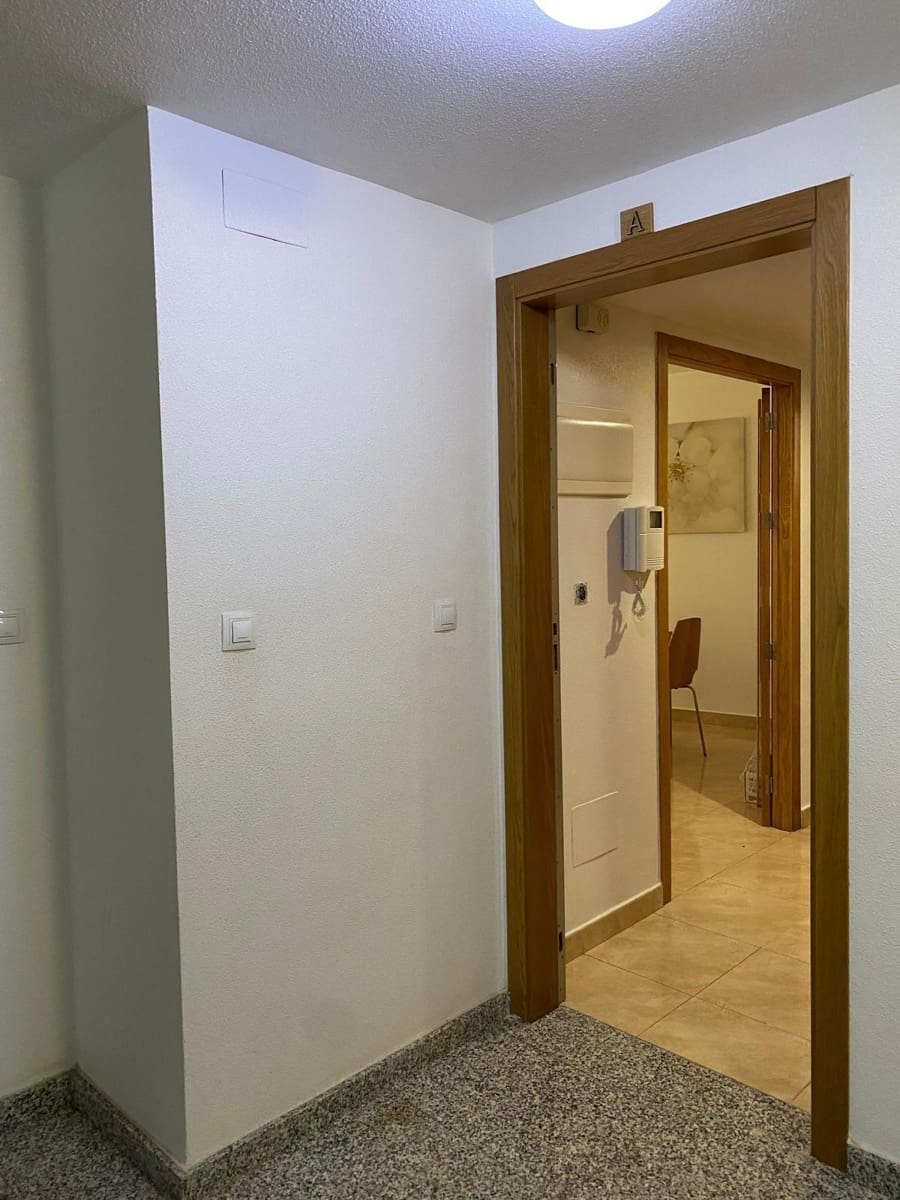 3 sovrum Lägenhet till salu i Murcia stad - 120 000 € (Ref: 9571194)