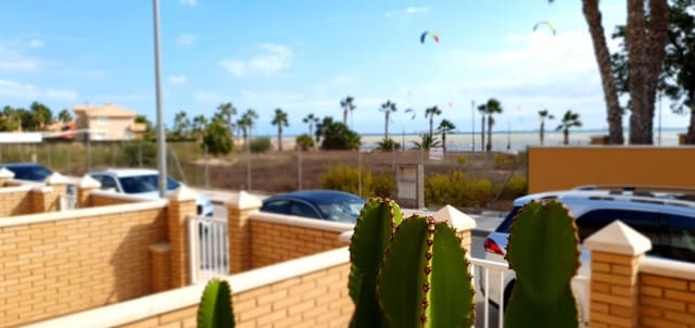 Adosado de 3 habitaciones en Los Alcázares en venta con garaje - 298.000 € (Ref: 9637621)