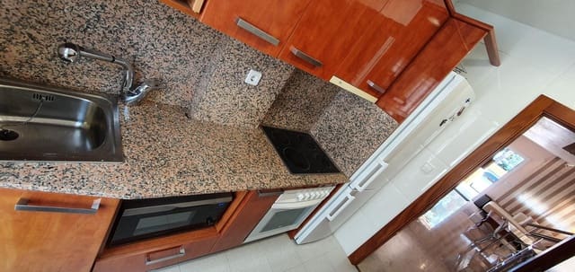 Adosado de 3 habitaciones en Los Alcázares en venta con garaje - 298.000 € (Ref: 9637621)