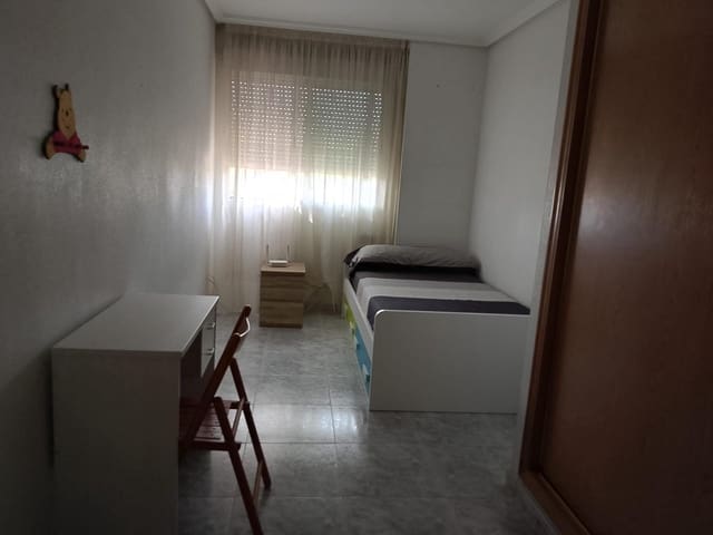 4 bedroom Villa for rent in Javali Viejo, Murcia city with garage - € 1,000 (Ref: 9656126)