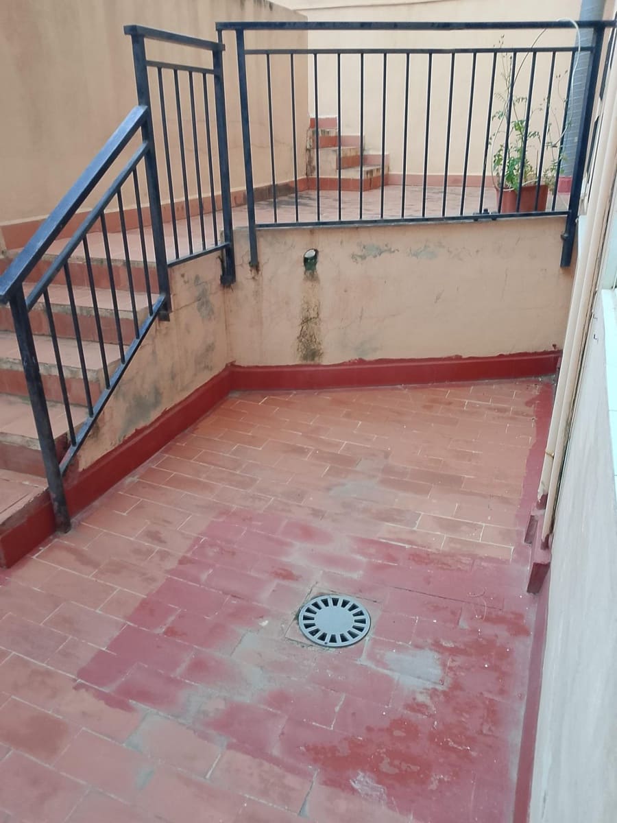 4 bedroom Villa for rent in Javali Viejo with garage - € 1,000 (Ref: 9656126)