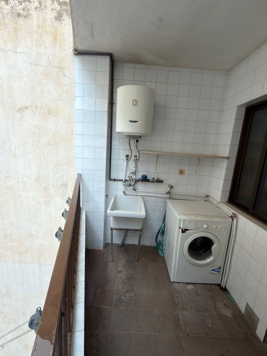 3 sypialnia Mieszkanie na sprzedaż w Beniajan z garażem - 130 000 € (Ref: 9679878)