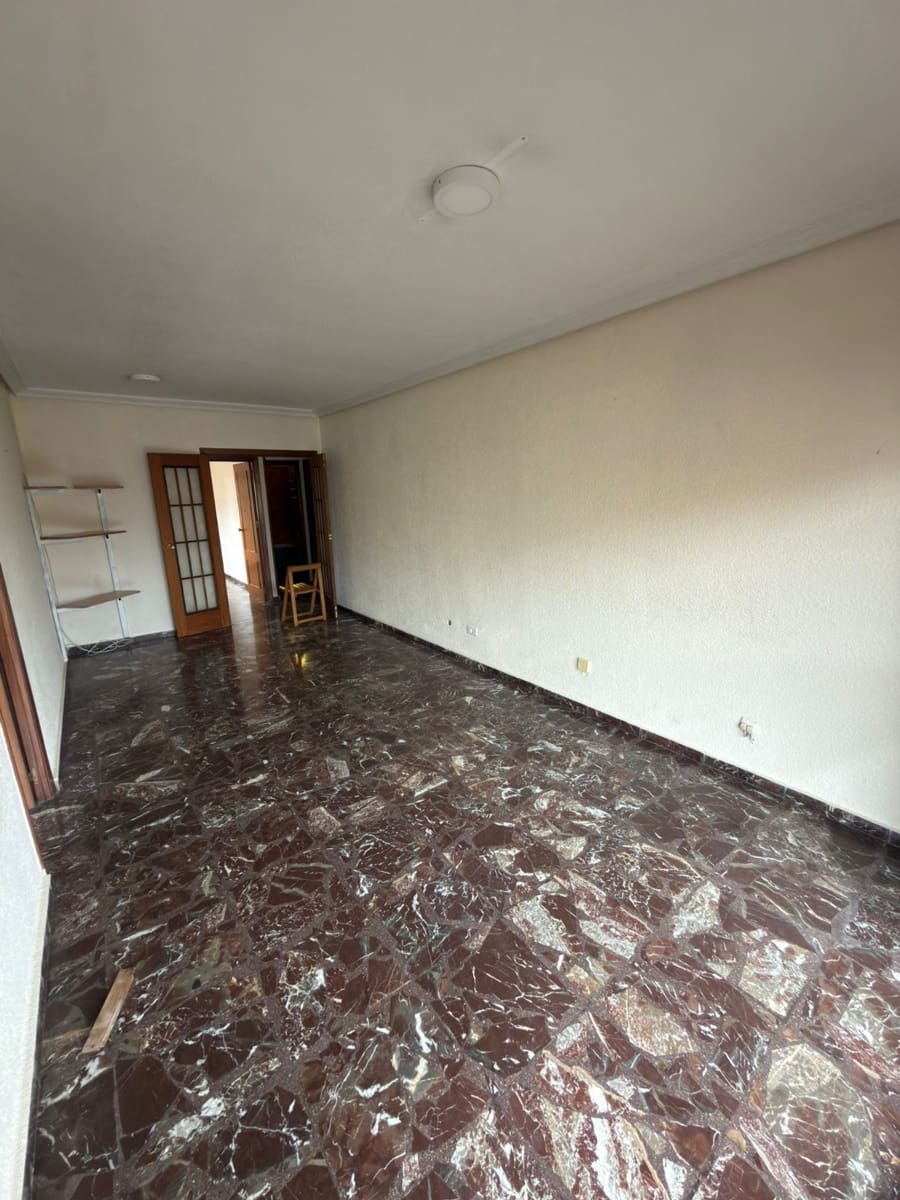 3 sypialnia Mieszkanie na sprzedaż w Beniajan z garażem - 130 000 € (Ref: 9679878)