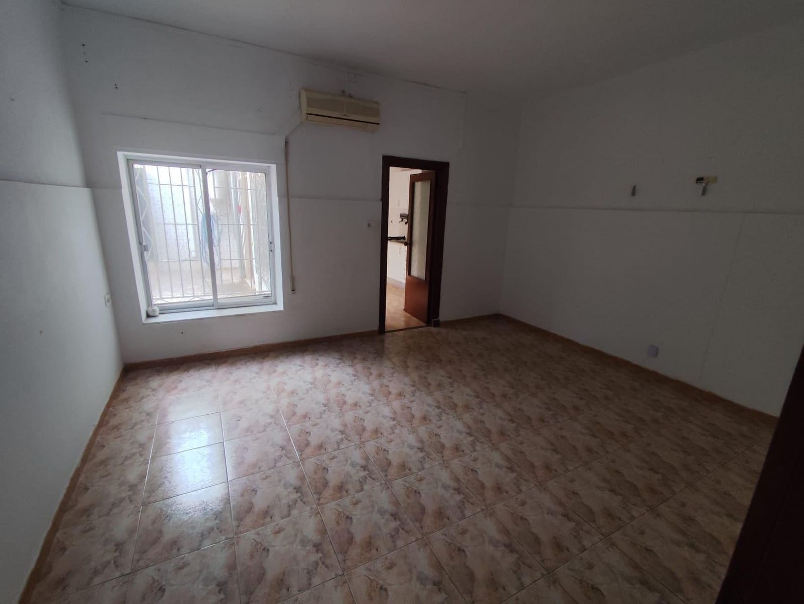 6 makuuhuone Rivitalo myytävänä paikassa Cartagena mukana 
autotalli - 185 000 € (Ref: 9686454)