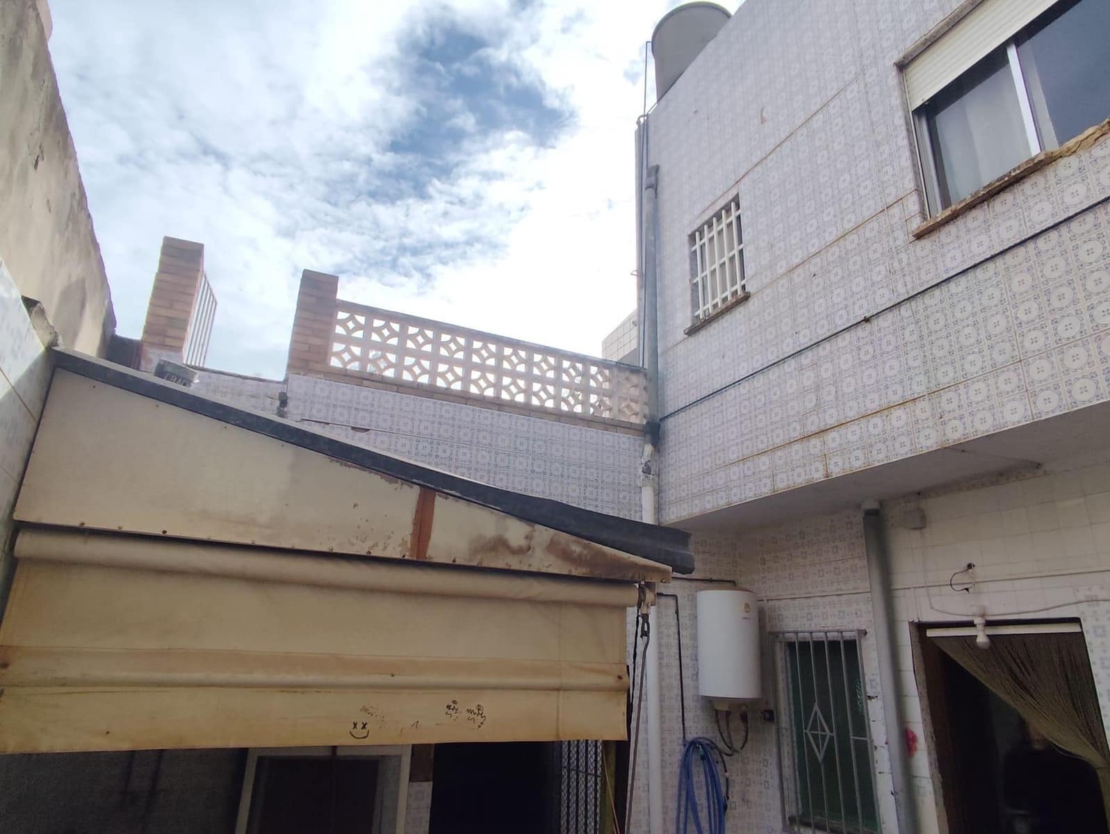 6 makuuhuone Rivitalo myytävänä paikassa Cartagena mukana 
autotalli - 185 000 € (Ref: 9686454)