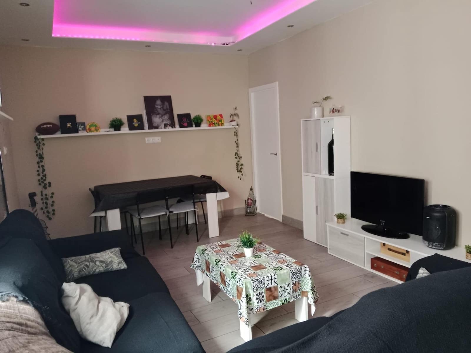 3 bedroom Townhouse for sale in Cuevas de Reyllo with garage - € 86,000 (Ref: 9690635)