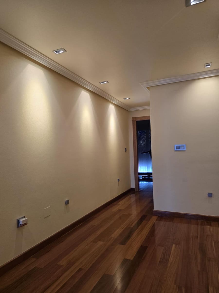 Chalet de 4 habitaciones en El Raal en venta con garaje - 400.000 € (Ref: 9721718)