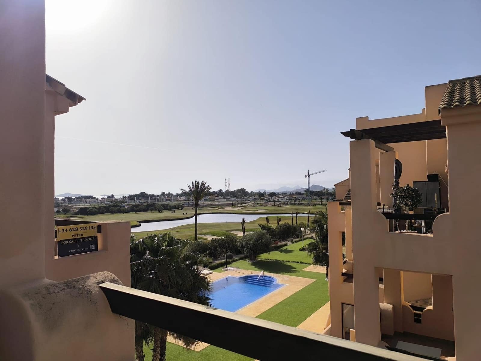 1 soverom Penthouse til salgs i Los Alcazares med svømmebasseng garasje - € 199 000 (Ref: 9755697)