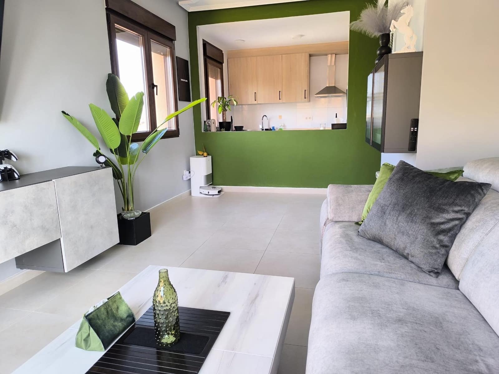 1 sypialnia Penthouse na sprzedaż w Los Alcazares z basenem garażem - 199 000 € (Ref: 9755697)