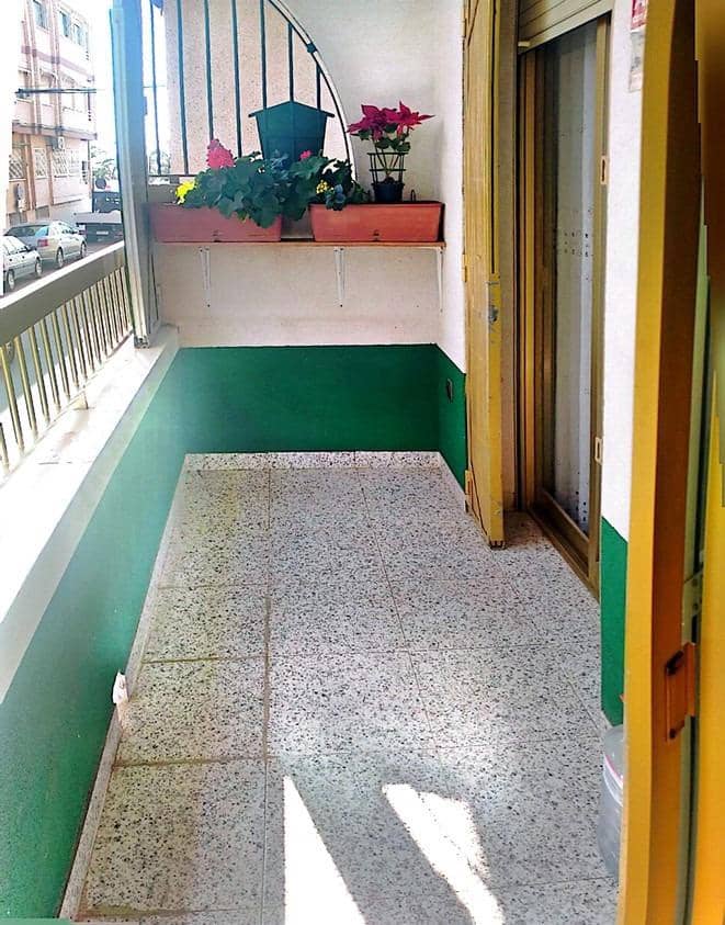 3 soverom Strandleiligheter til salgs i Lo Pagan med garasje - € 185 000 (Ref: 9758982)