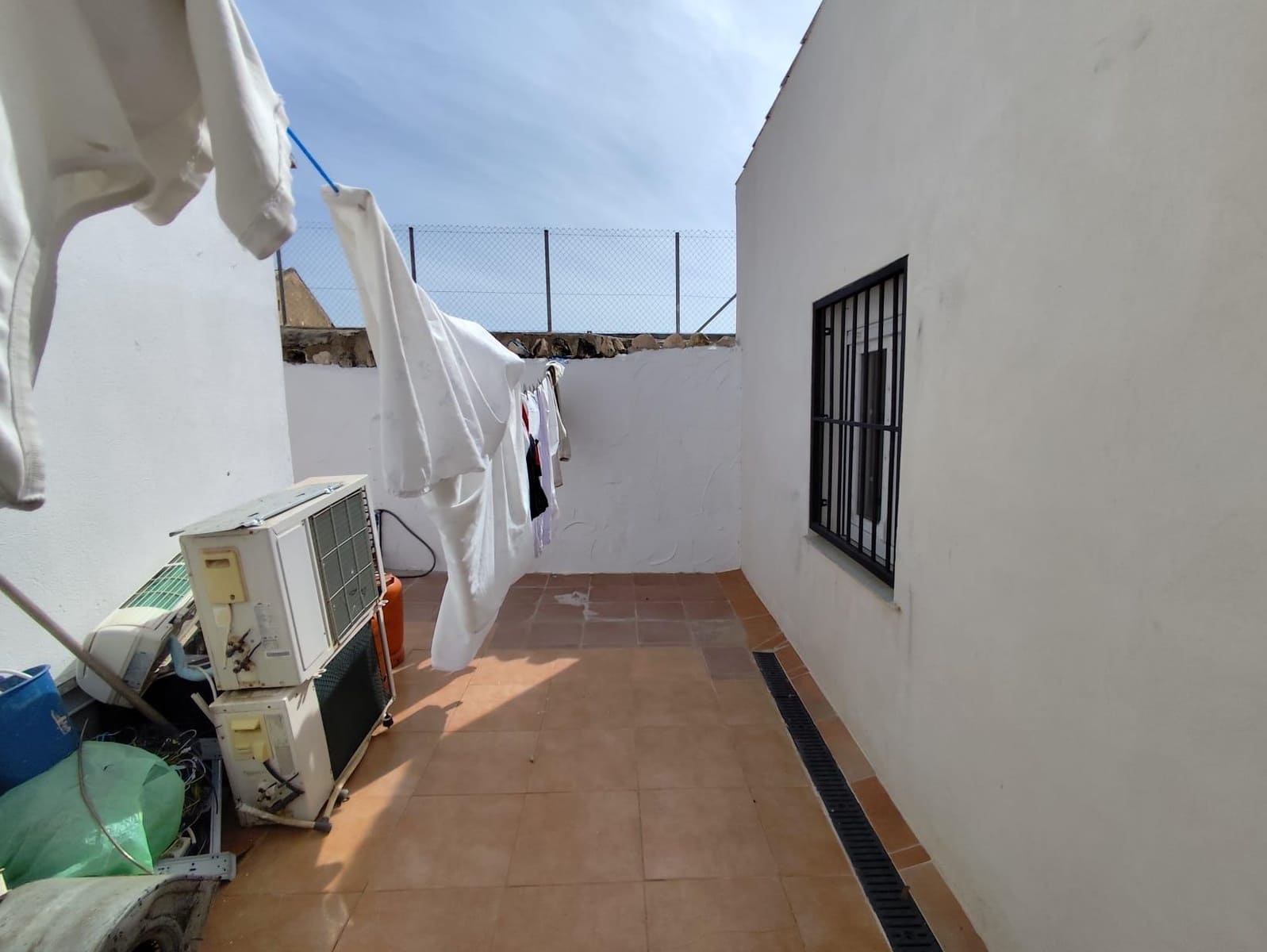 2 sypialnia Bungalow na sprzedaż w La Pinilla z basenem garażem - 70 000 € (Ref: 9758983)