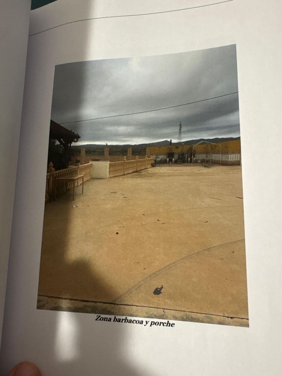 4 bedroom Finca/Country House for sale in La Magdalena with pool - € 380,000 (Ref: 9773082)