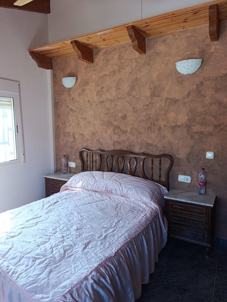 5 bedroom Finca/Country House for sale in La Matanza with pool - € 200,000 (Ref: 9778156)