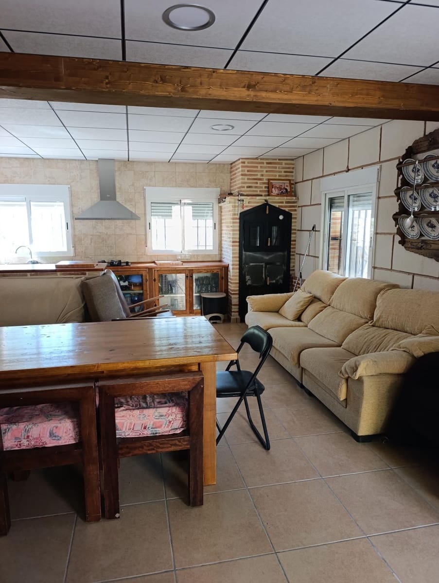 5 bedroom Finca/Country House for sale in La Matanza with pool - € 200,000 (Ref: 9778156)