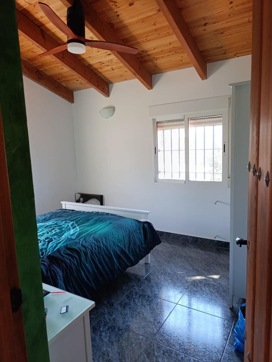 5 bedroom Finca/Country House for sale in La Matanza with pool - € 200,000 (Ref: 9778156)