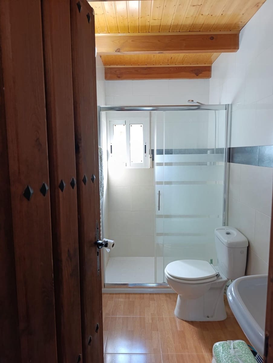 5 bedroom Finca/Country House for sale in La Matanza with pool - € 200,000 (Ref: 9778156)