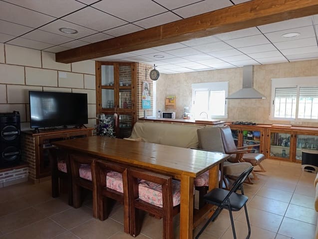 5 bedroom Finca/Country House for sale in La Matanza, Fortuna with pool - € 200,000 (Ref: 9778156)