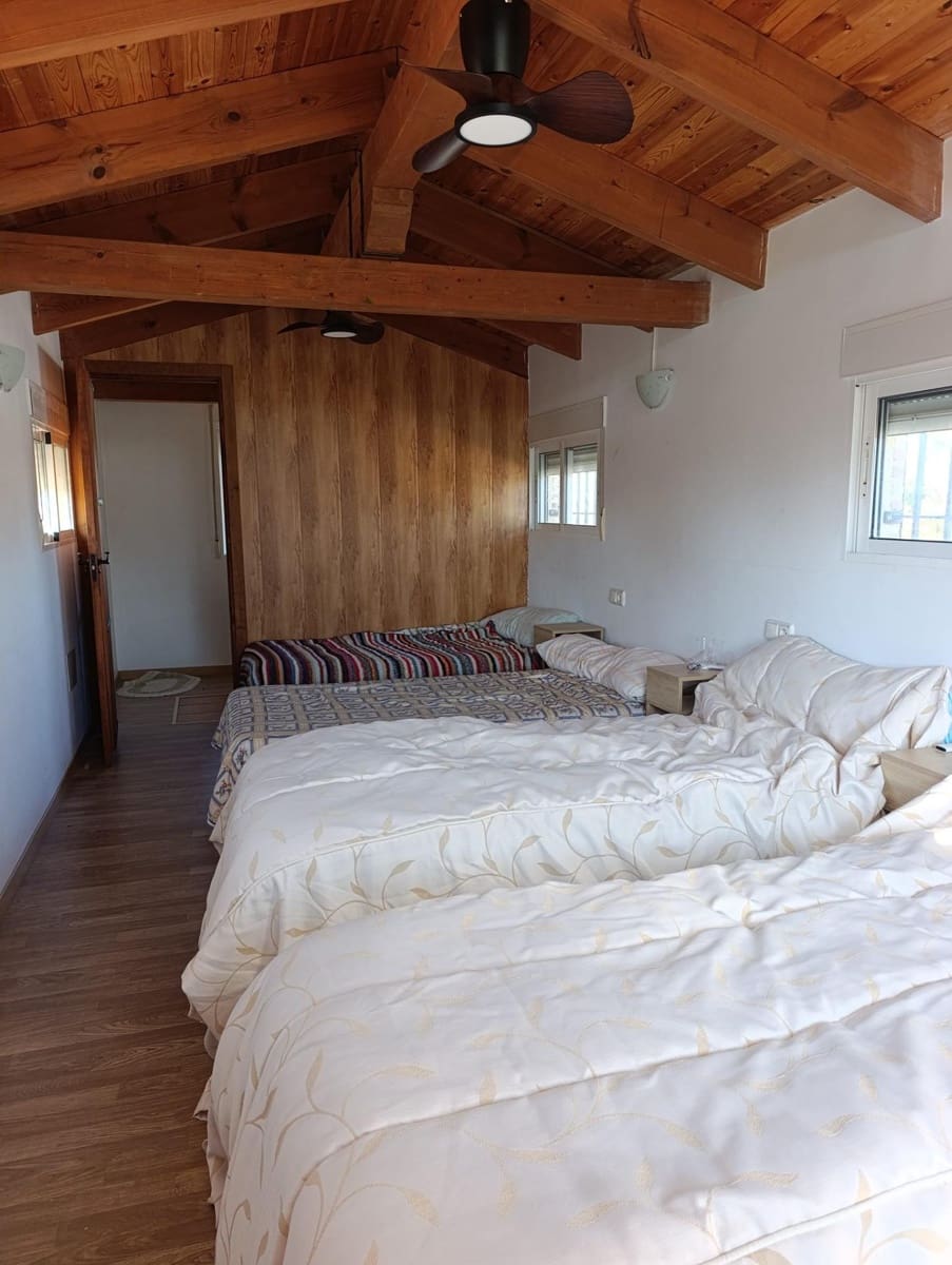 5 bedroom Finca/Country House for sale in La Matanza with pool - € 200,000 (Ref: 9778156)