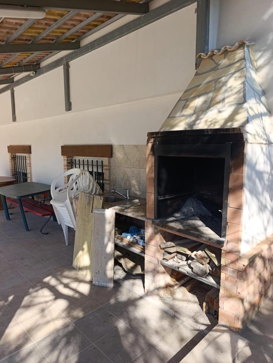 5 bedroom Finca/Country House for sale in La Matanza with pool - € 200,000 (Ref: 9778156)