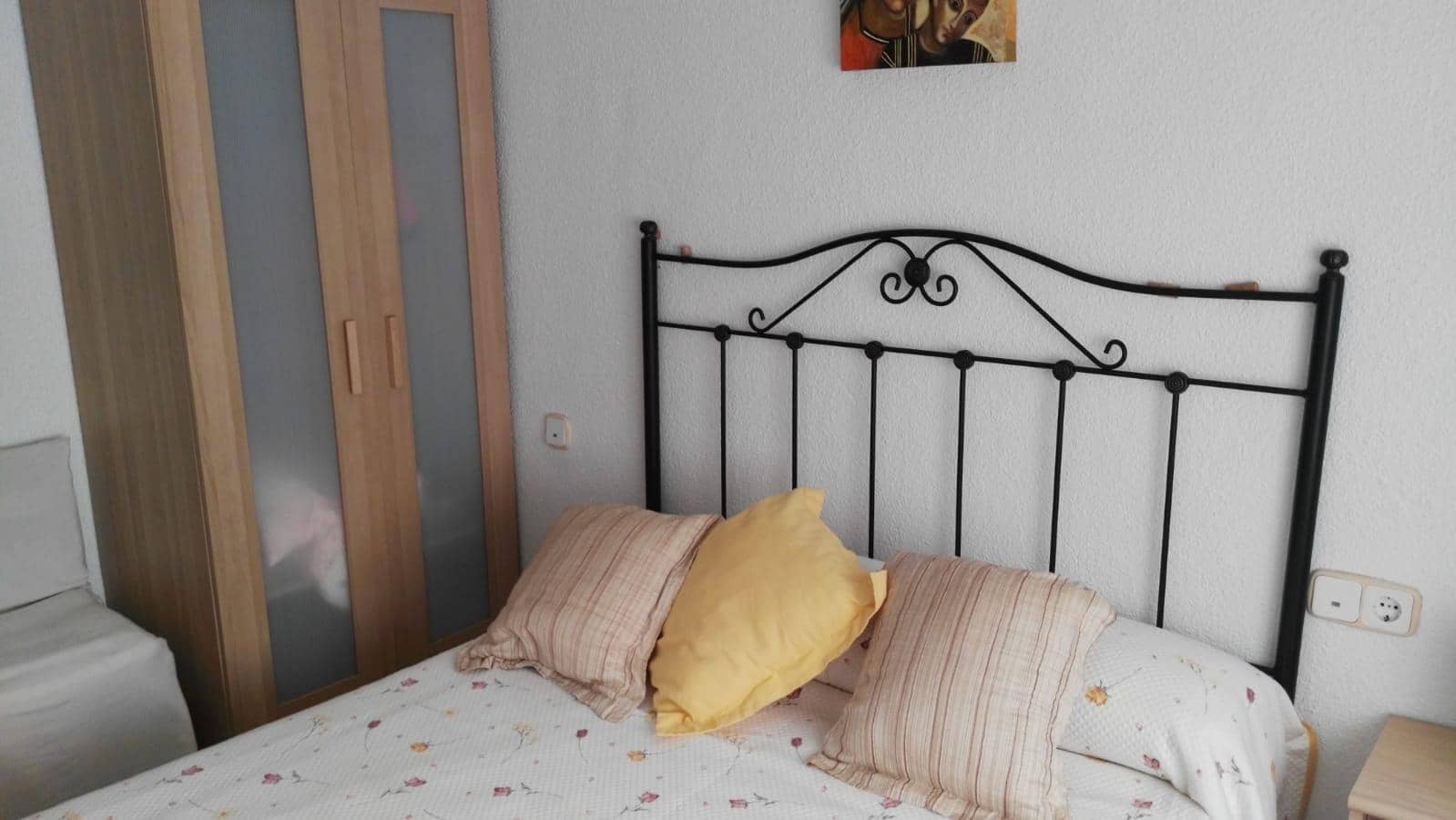 4 bedroom Bungalow for sale in Los Alcazares with garage - € 290,000 (Ref: 9806495)