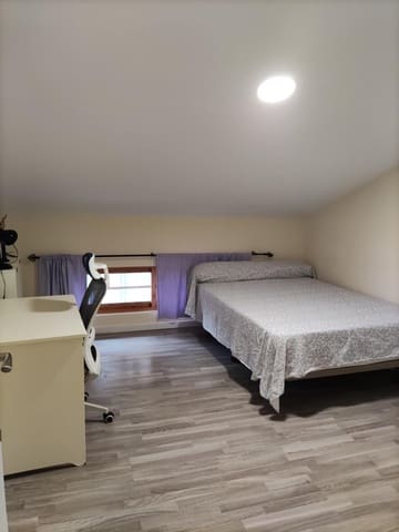 6 slaapkamer Huis te huur in La Ñora, Murcia stad - € 325 (Ref: 9818247)