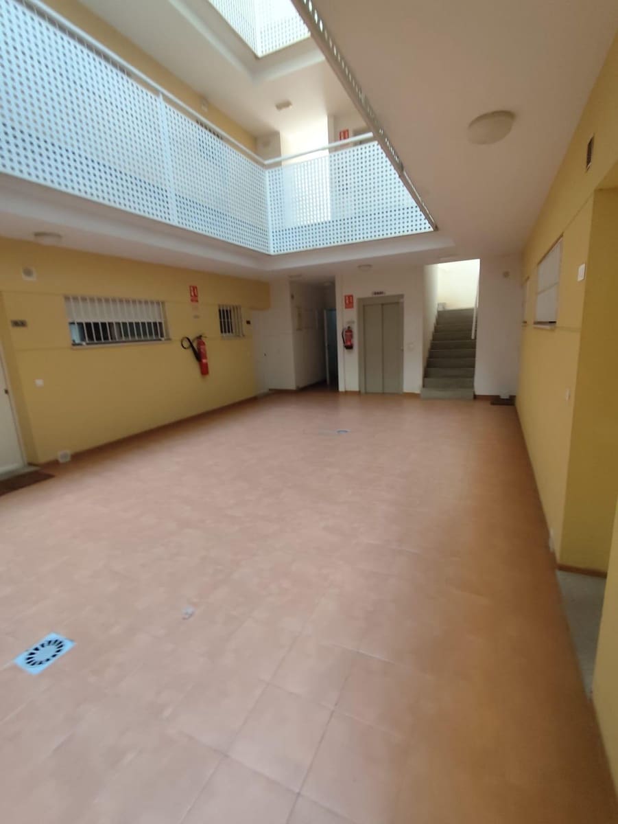 3 bedroom Flat for sale in San Jose de la Vega with garage - € 192,000 (Ref: 9820531)