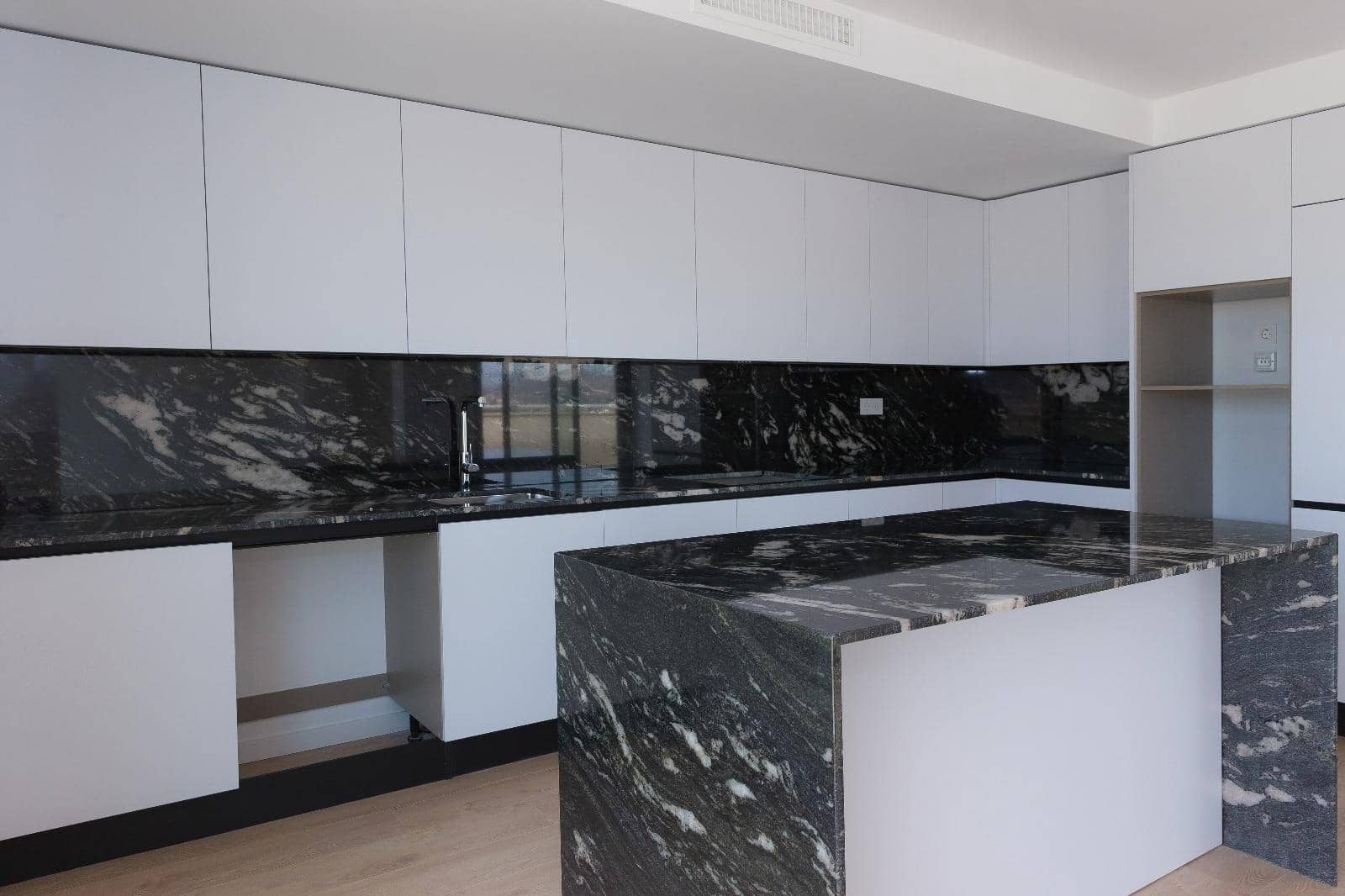 Ático de 3 habitaciones en Murcia ciudad en alquiler con piscina garaje - 2.500 € (Ref: 9833676)